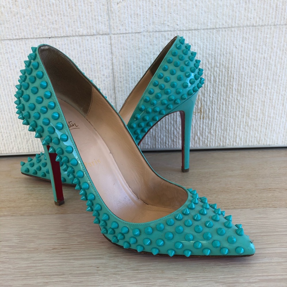 Spikes Turquoise Christian Louboutín Pumps